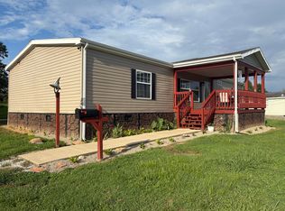 66 Garden Dr, Flat Lick, KY 40935