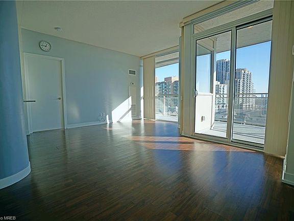 2nd image of 5101 Dundas St W #608