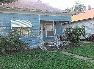 711 S Grand Ave, Cherokee, OK 73728