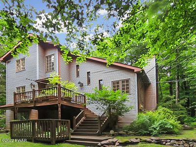 1022 Locust Dr, Newfoundland, PA, 18445