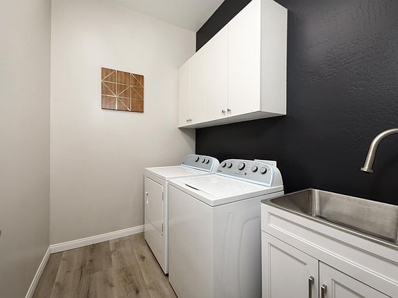 2nd image of 5204 Boulder Creek Pl