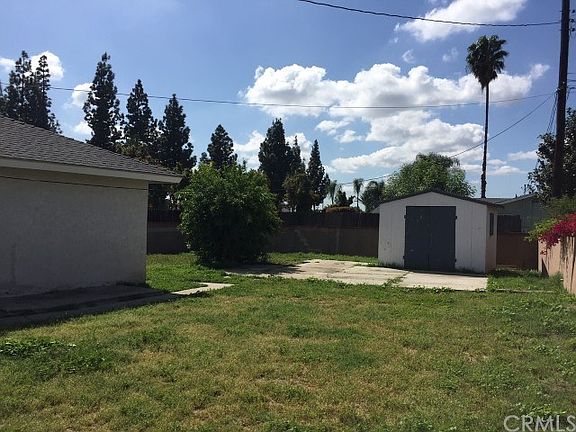 3rd image of 112 Cary Ln