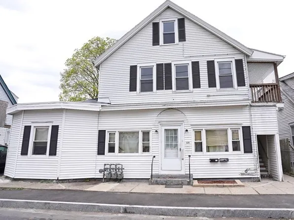 579 Bay St, Taunton, MA 02780