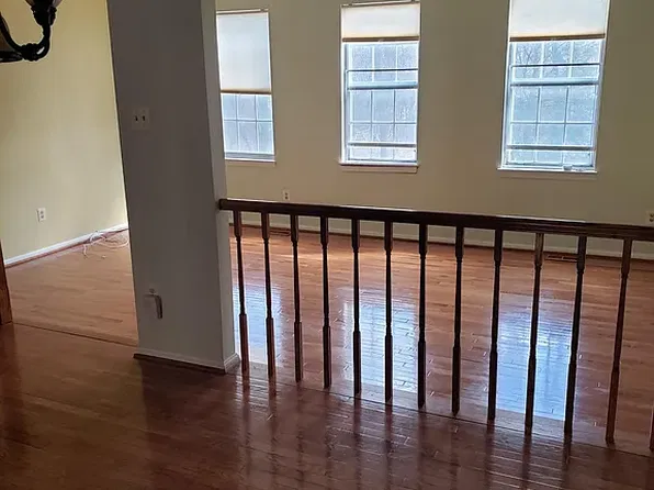 5737 Heritage Hill Ct #1, Alexandria, VA 22310
