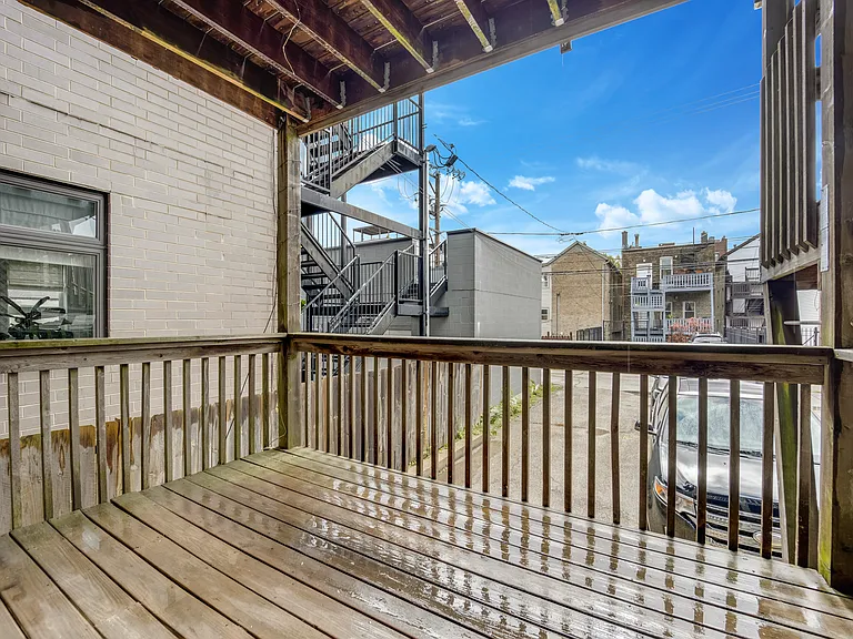 1541 W Walton St #1 — Photo 14