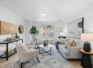 9 Manor Rd, Fairfax, CA 94930