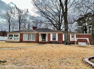 365 W Valley St, Hernando, MS 38632