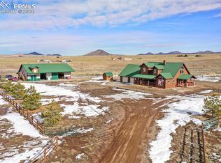 207 Howe Rd, Westcliffe, CO 81252