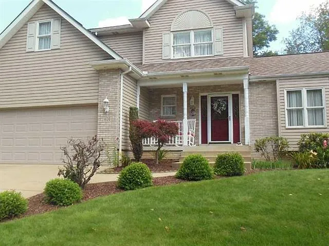 609 Rockland Dr photo 1