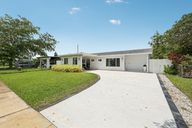 NW 38th St-S2507-001.jpg