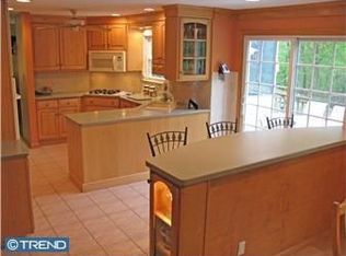 1747 Sherman Ct, Turnersville, NJ 08012