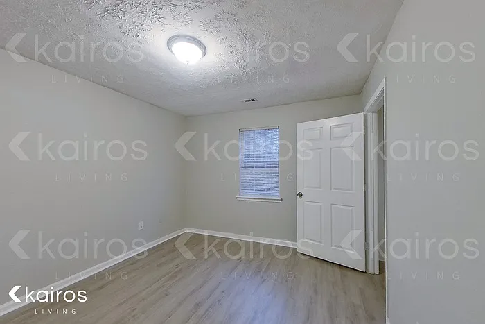 100 Deer Pkwy — Photo 10
