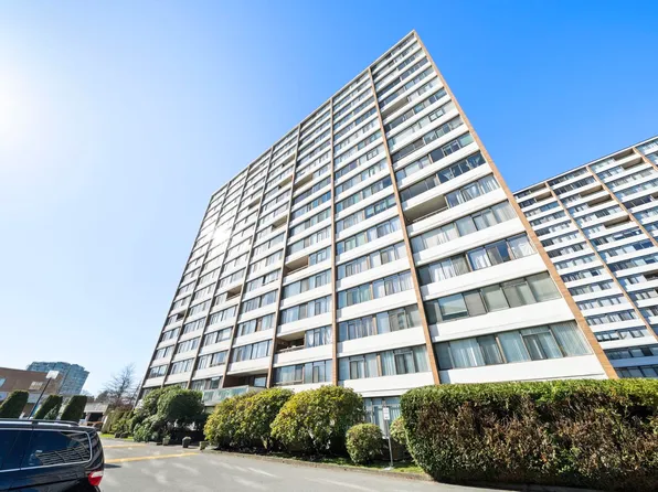 6651 Minoru Blvd #1002, Richmond, BC V6Y 1Z2