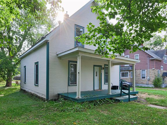 3rd image of 707 Balcom Street #1 & 2