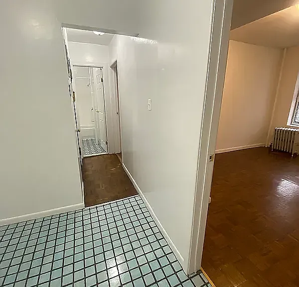 424 W 56th St #5 — Photo 5