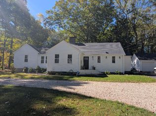 101 Cow Hill Rd, Clinton, CT 06413