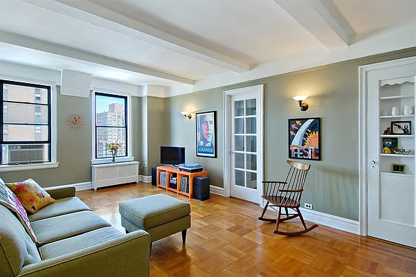 Sold by Corcoran | media 7