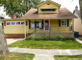 1521 Ferris Ave, Lincoln Park, MI 48146