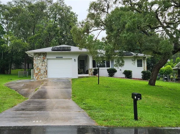 227 S Lee St, Beverly Hills, FL 34465