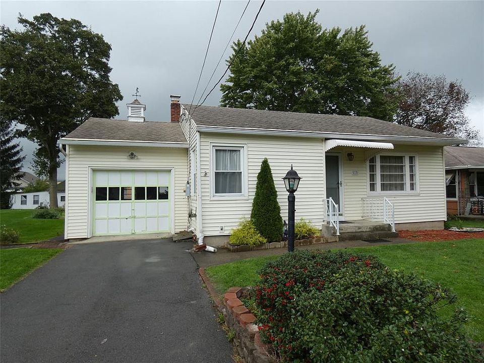 1st image of 415 Firth St
