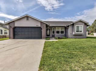 812 Cornwall Way, Fruitland, ID 83619