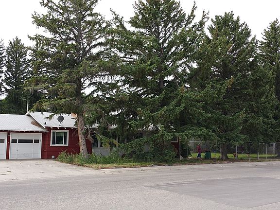 2nd image of 1213 E Fremont Ave