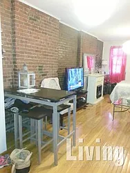 Rented by Living New York