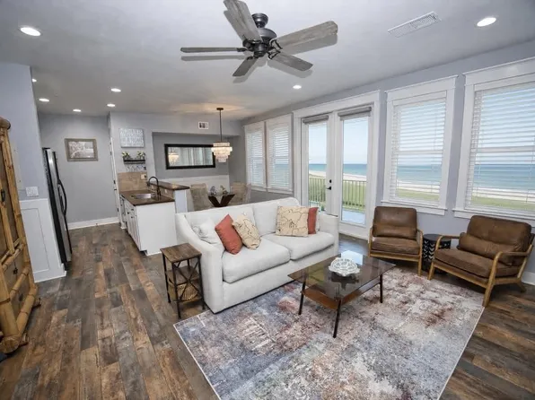 4141 Pointe West Dr Unit 202, Galveston, TX 77554