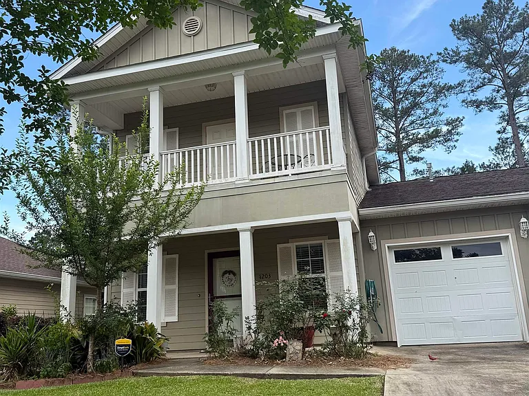4203 Old Plantation Loop — Photo 1