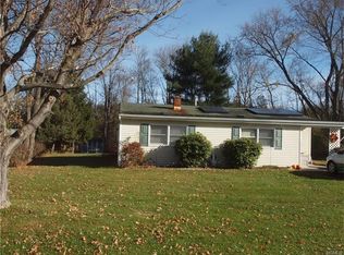 6 Merriewold Ln N, Monroe, NY 10950