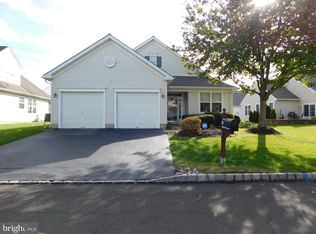 35 Sagebrush Ln, Langhorne, PA