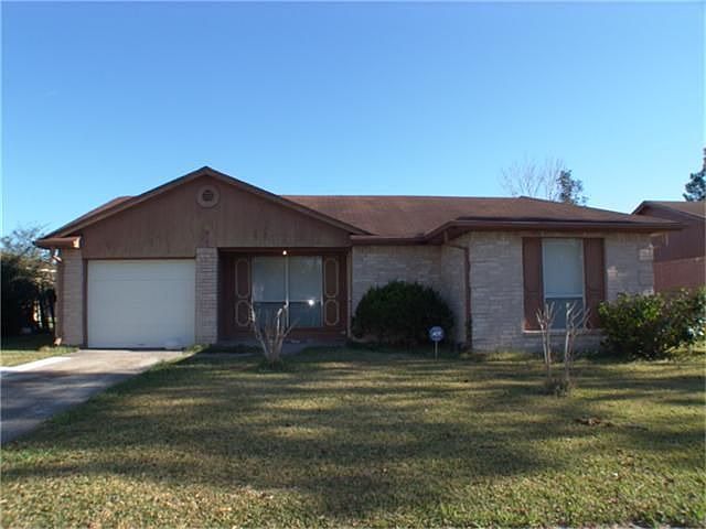 1st image of 3027 Helmsley Dr