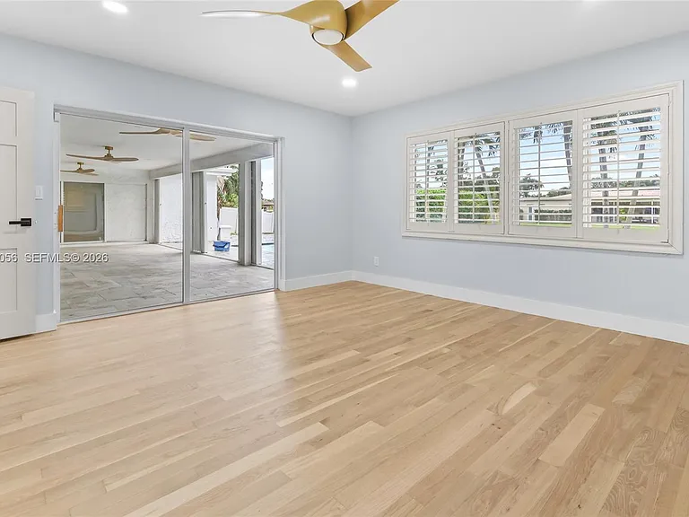 6000 SW 17th St — Photo 7