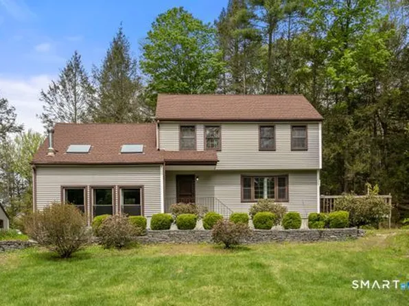 26 Old Coach Road, Barkhamsted, CT 06065