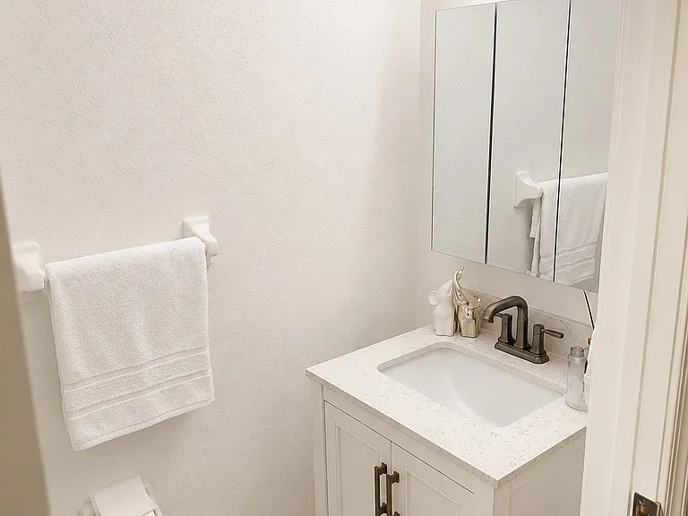 8219 San Carlos Cir — Photo 4