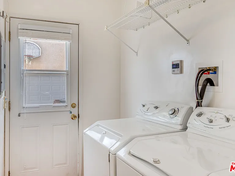 4264 Mildred Ave — Photo 19