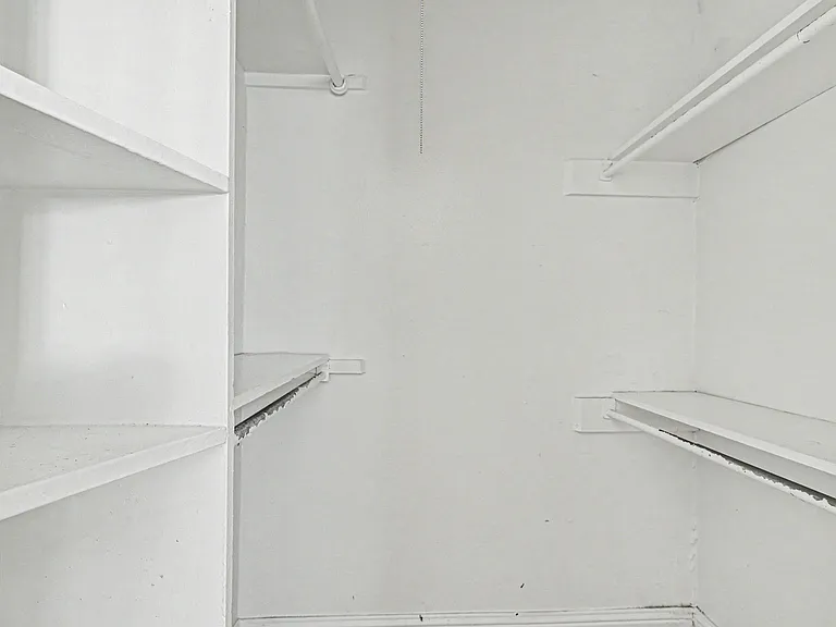 5222 Fleetwood Oaks Ave #111 — Photo 15