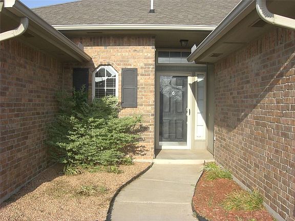 3rd image of 1801 Jordan Dr