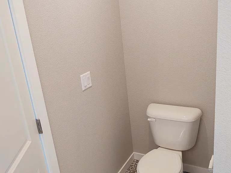 5992 S Carlburg Ave — Photo 23
