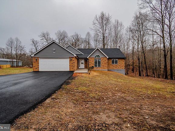 3rd image of 19110 Ferguson Ln
