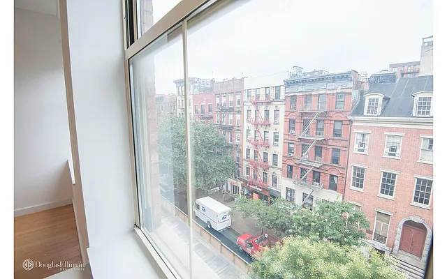 Rented by Douglas Elliman | media 38