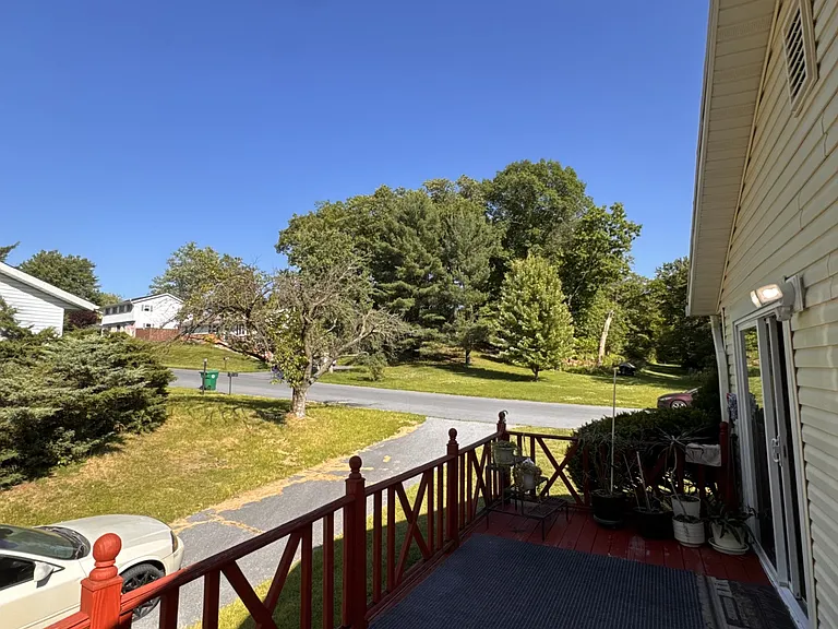 4902 Creek Dr — Photo 31