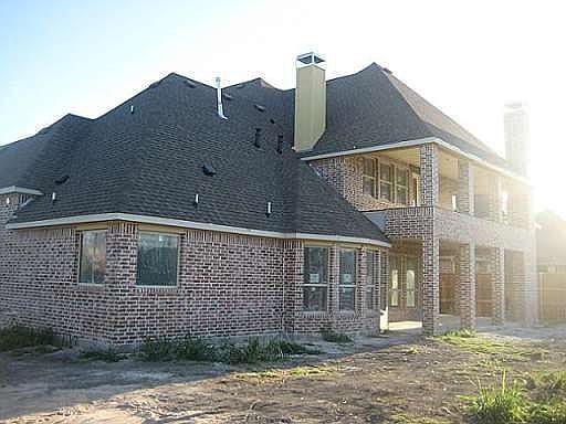 4th image of 2304 San Andres Dr
