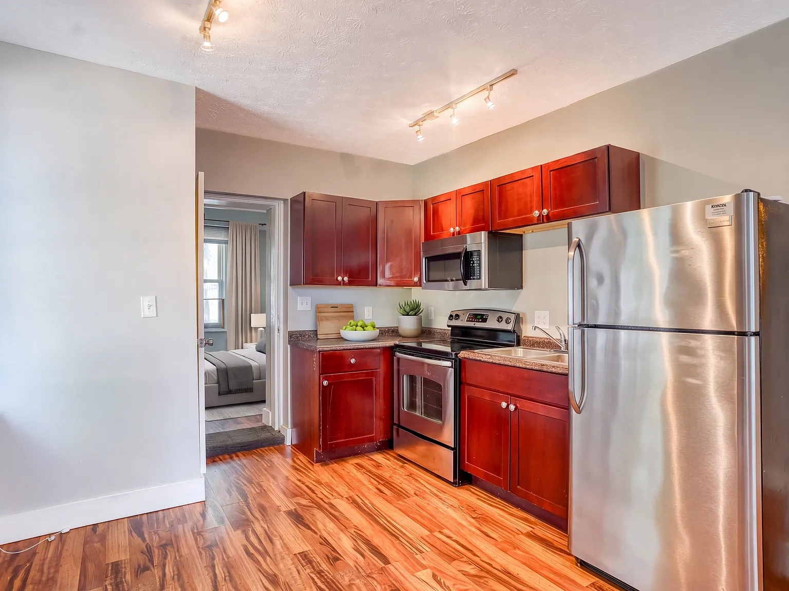 1114 Ferry Street Apartments — Photo 1