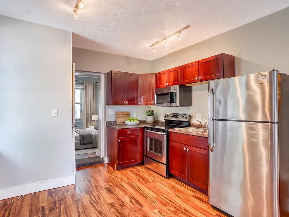 1114 Ferry Street Apartments