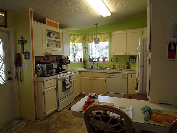 3rd image of 4118 Bald Cypress Dr #194