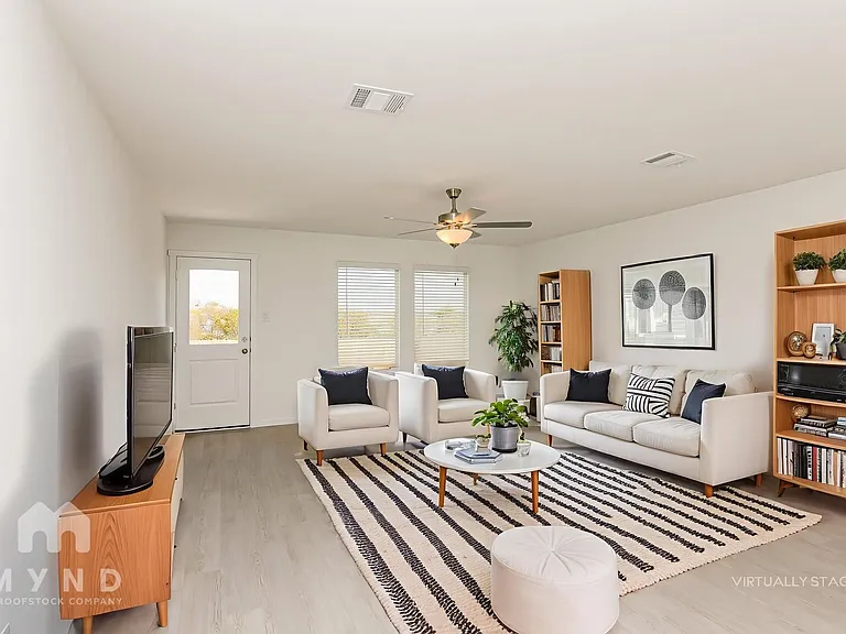30 West Luxury Rental Homes — Photo 276