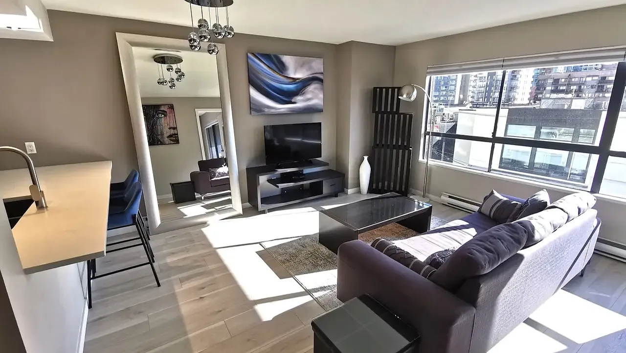1 bed, 585 sqft, $3,200 — Photo 1