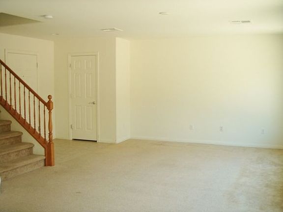 3rd image of 9019 W Torino Ave