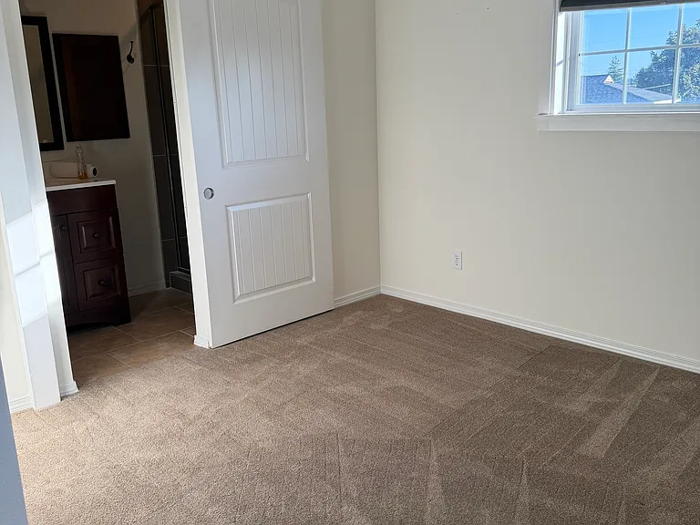 5820 N Moore St — Photo 52